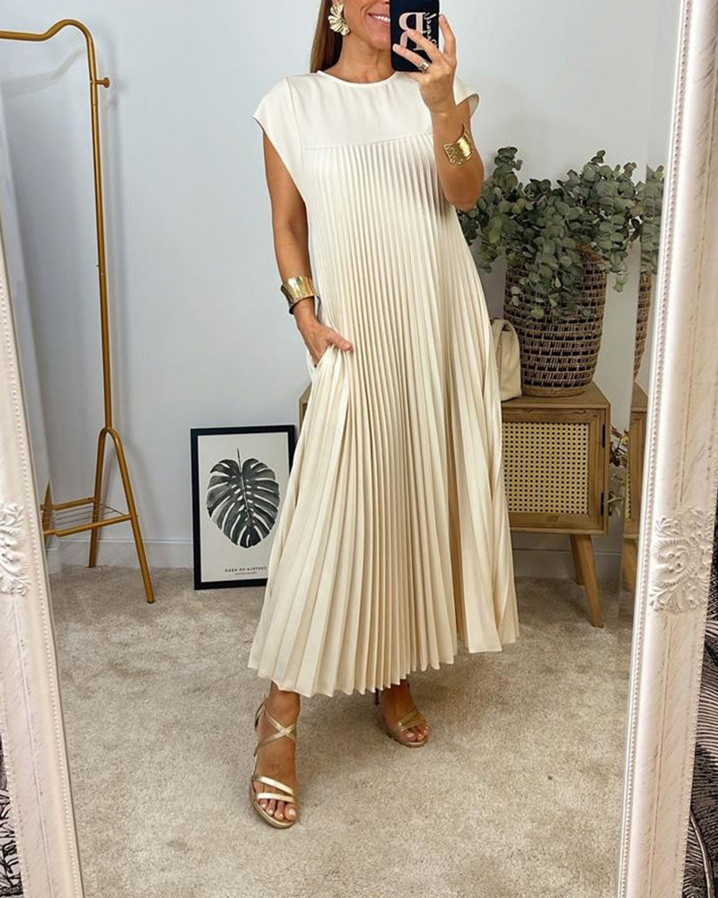 Sleeveless pleated simple solid colour dress