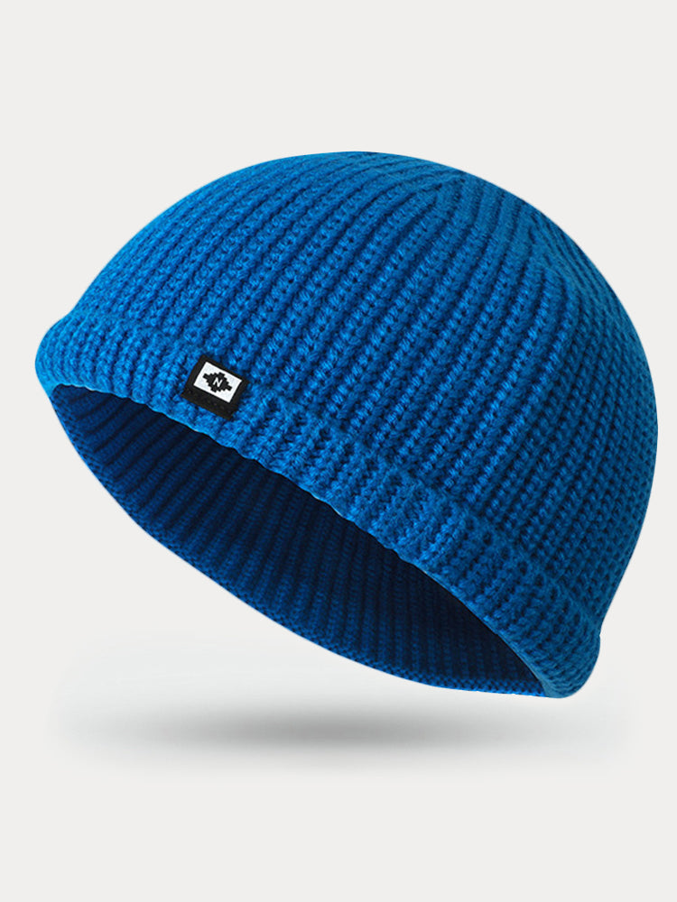 Modische warme Strickmütze