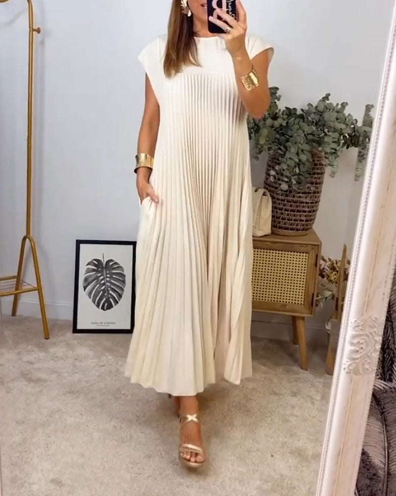 Sleeveless pleated simple solid colour dress